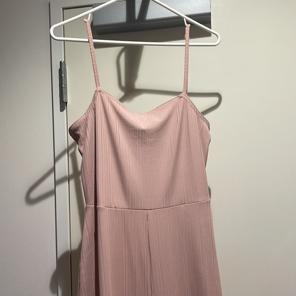 Dusty pink jumpsuit - Picture 5 of 6